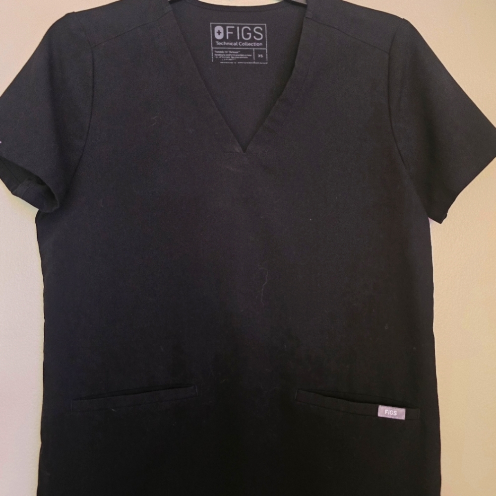 Figs Scrub Top, gently used